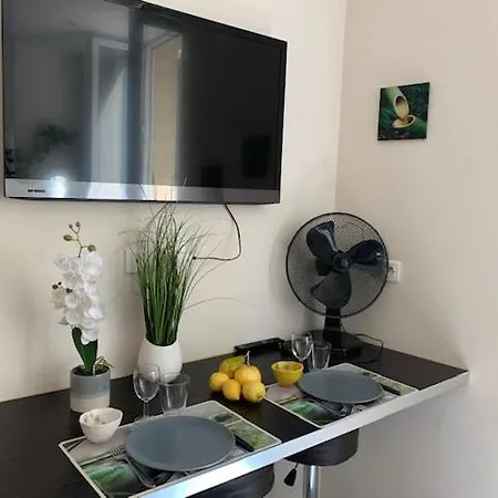 C039-appartement Lumineux Au Suquet Pour 3 Personnes * Cannes
